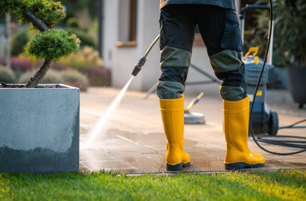Best Garage Pressure Washing  in Adamstown, PA